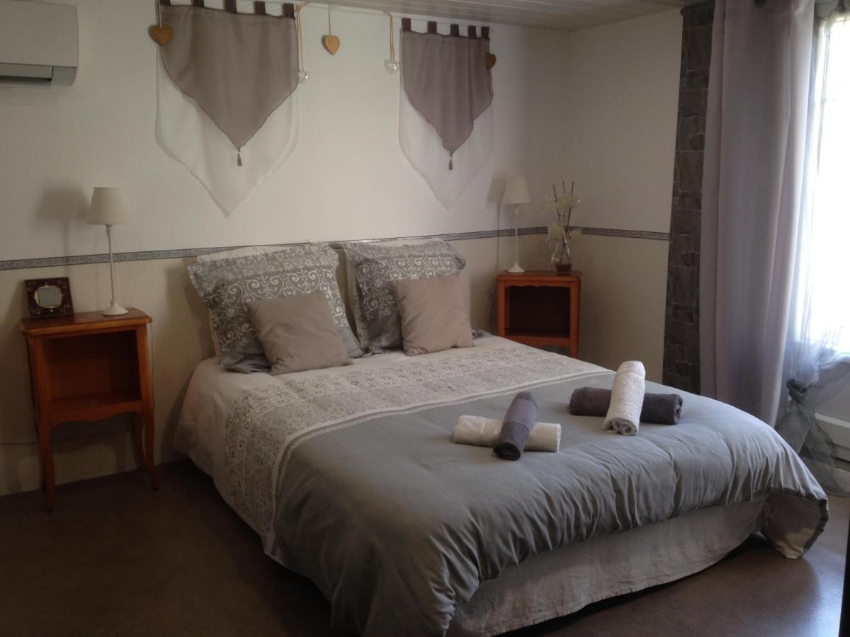 לאבאל Chambre D'Hotes Hola מראה חיצוני תמונה